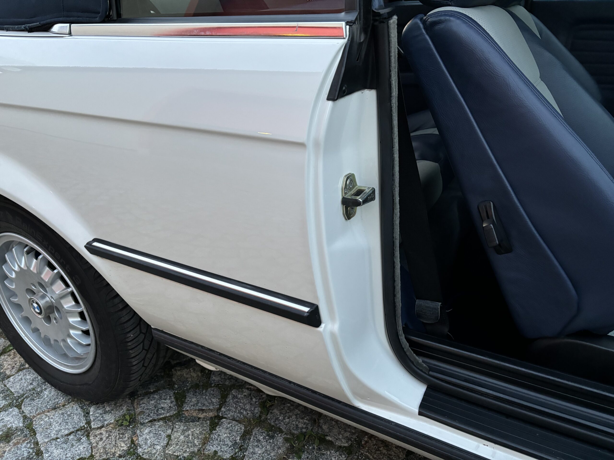 BMW 325i Cabriolet E30