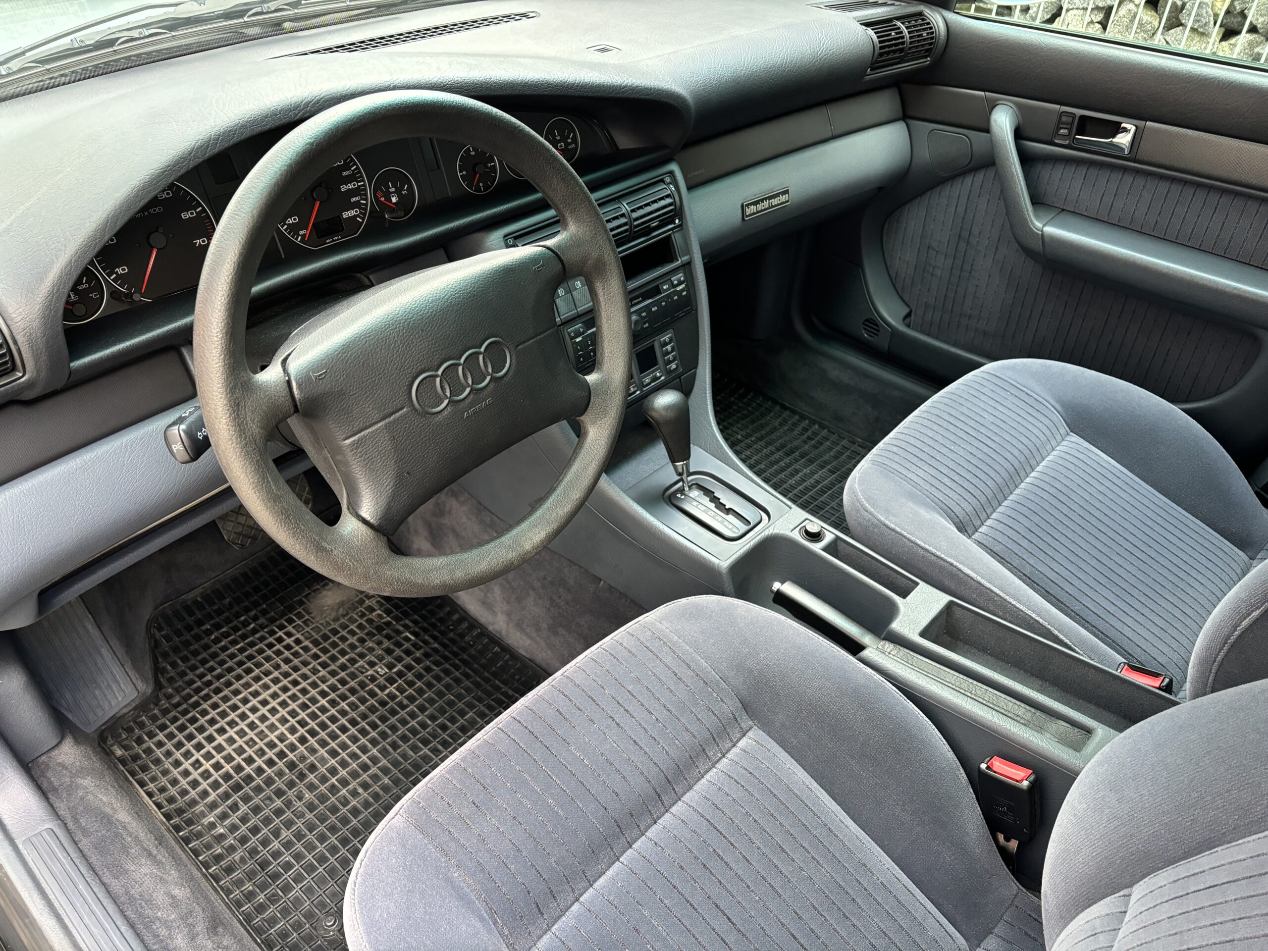 Audi A6 C4 2.6 V6