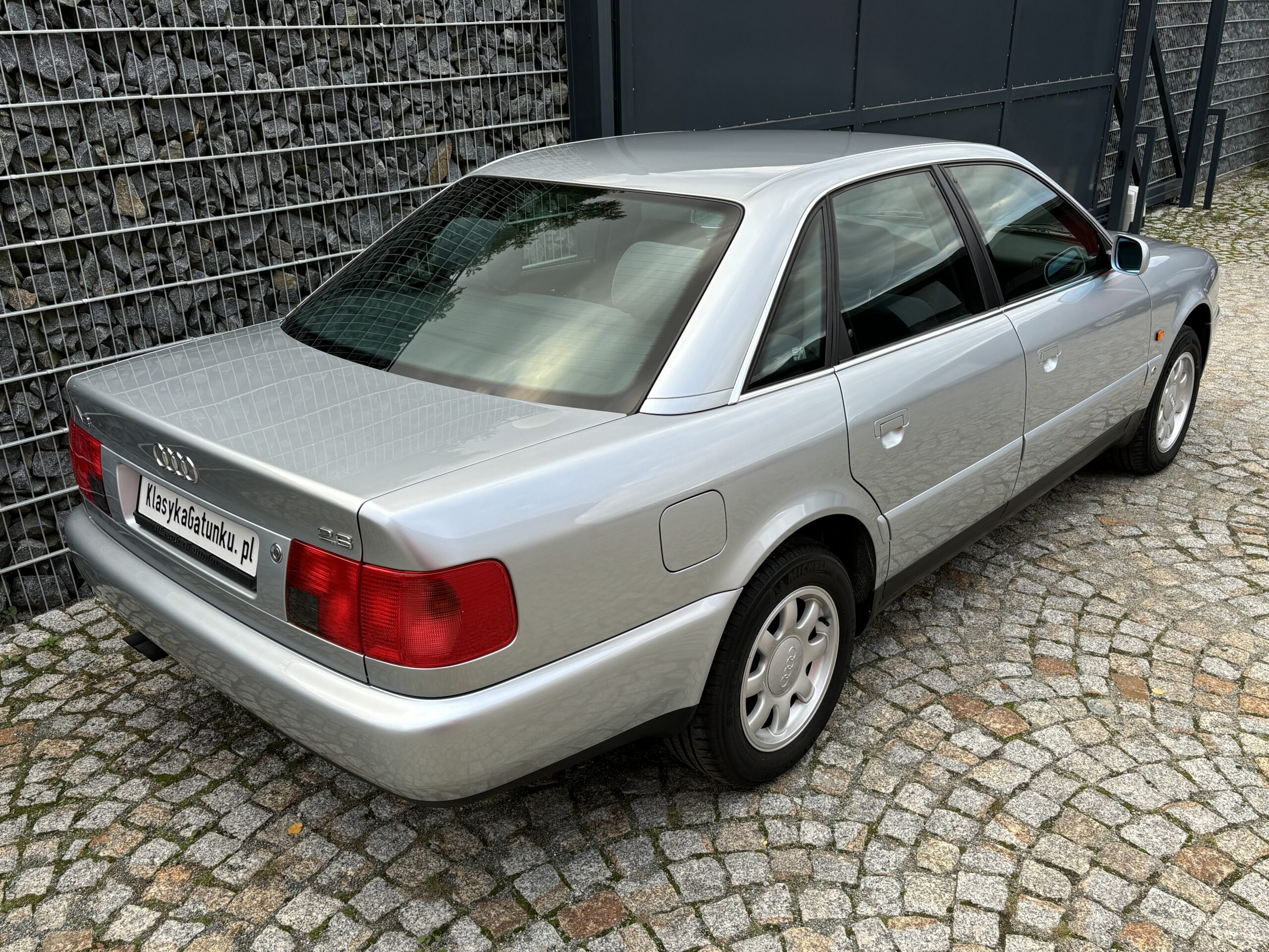 Audi A6 C4 2.6 V6