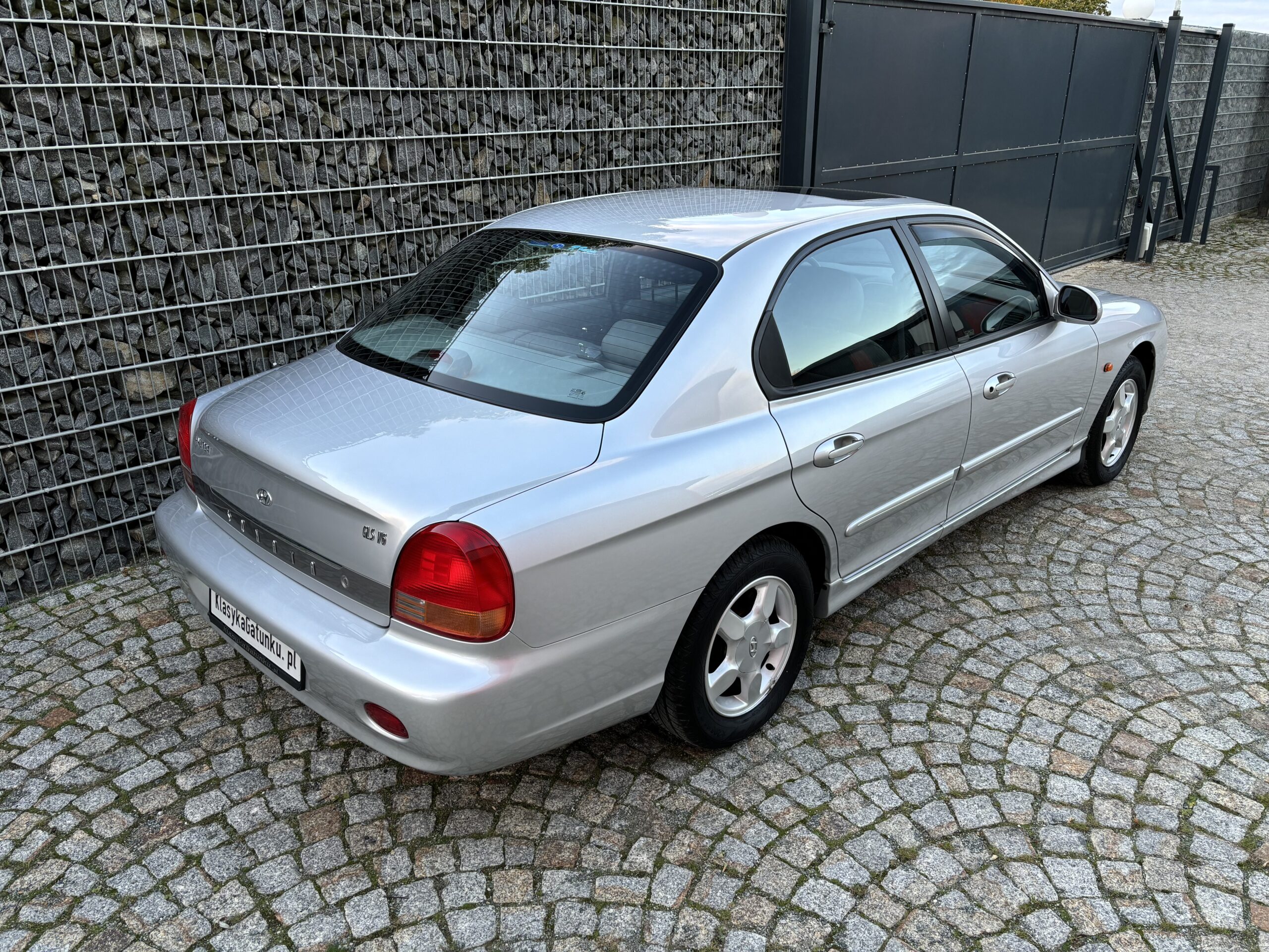 Hyundai Sonata 2.5V6 GLS