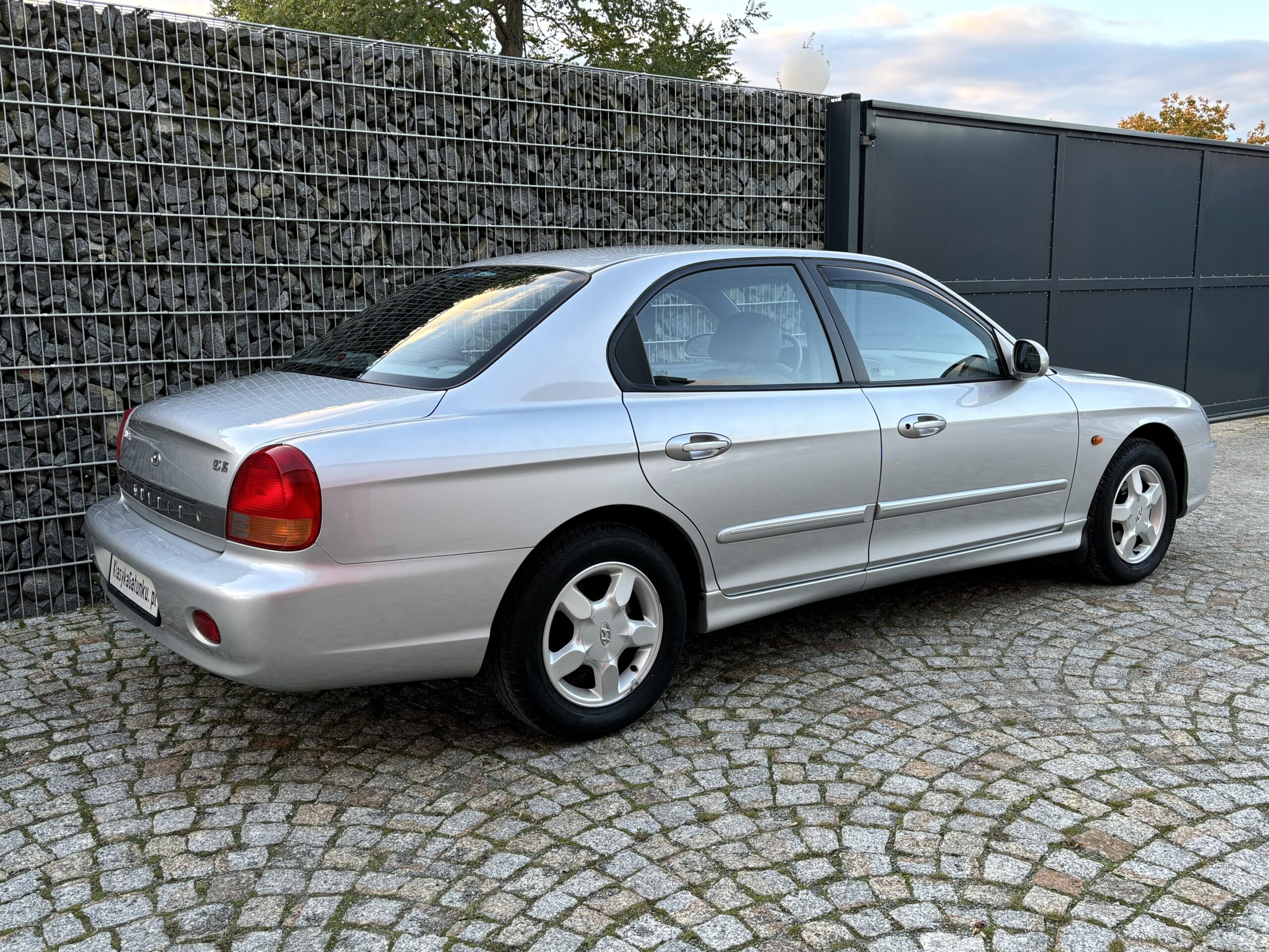 Hyundai Sonata 2.5V6 GLS