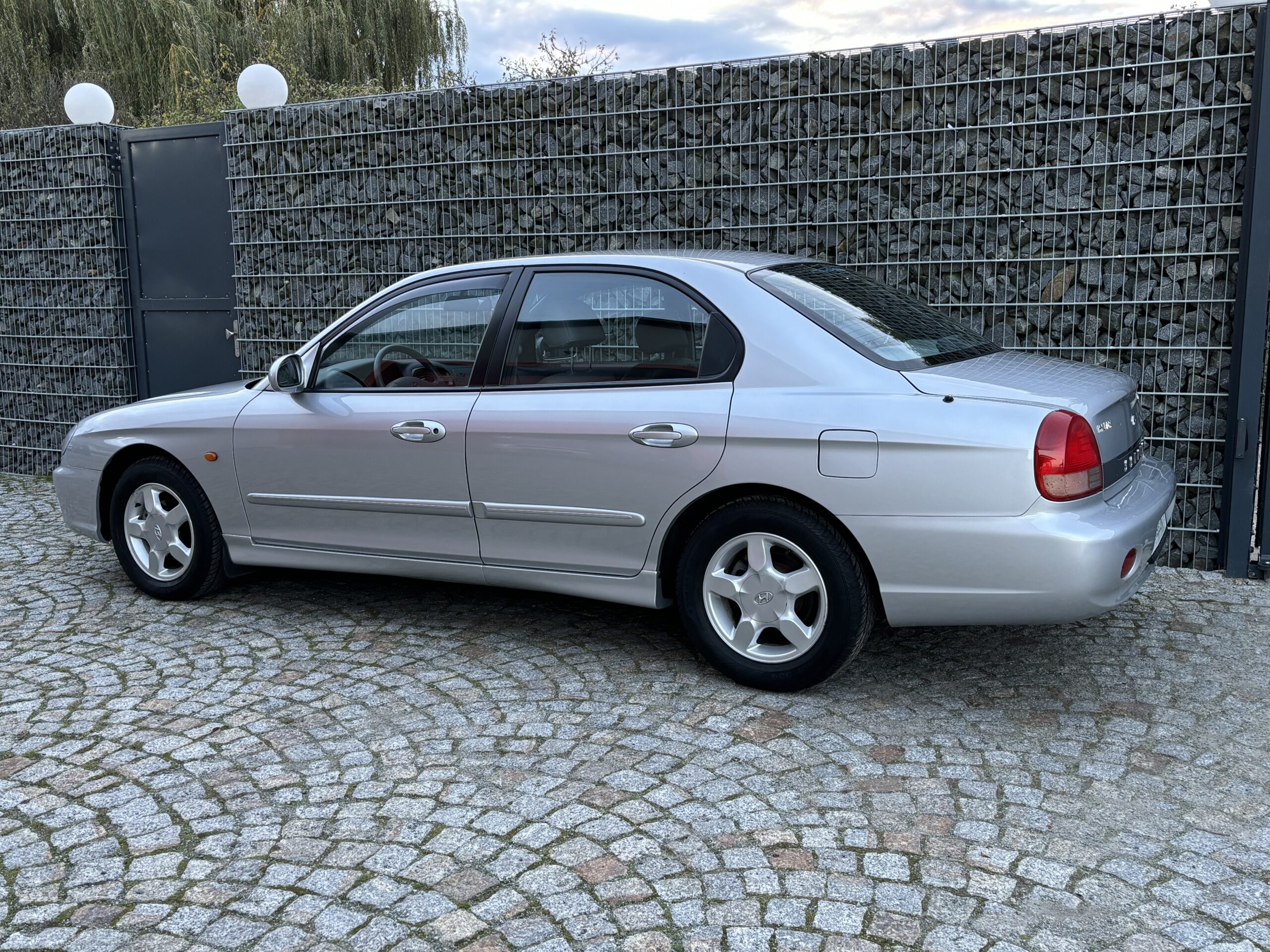 Hyundai Sonata 2.5V6 GLS