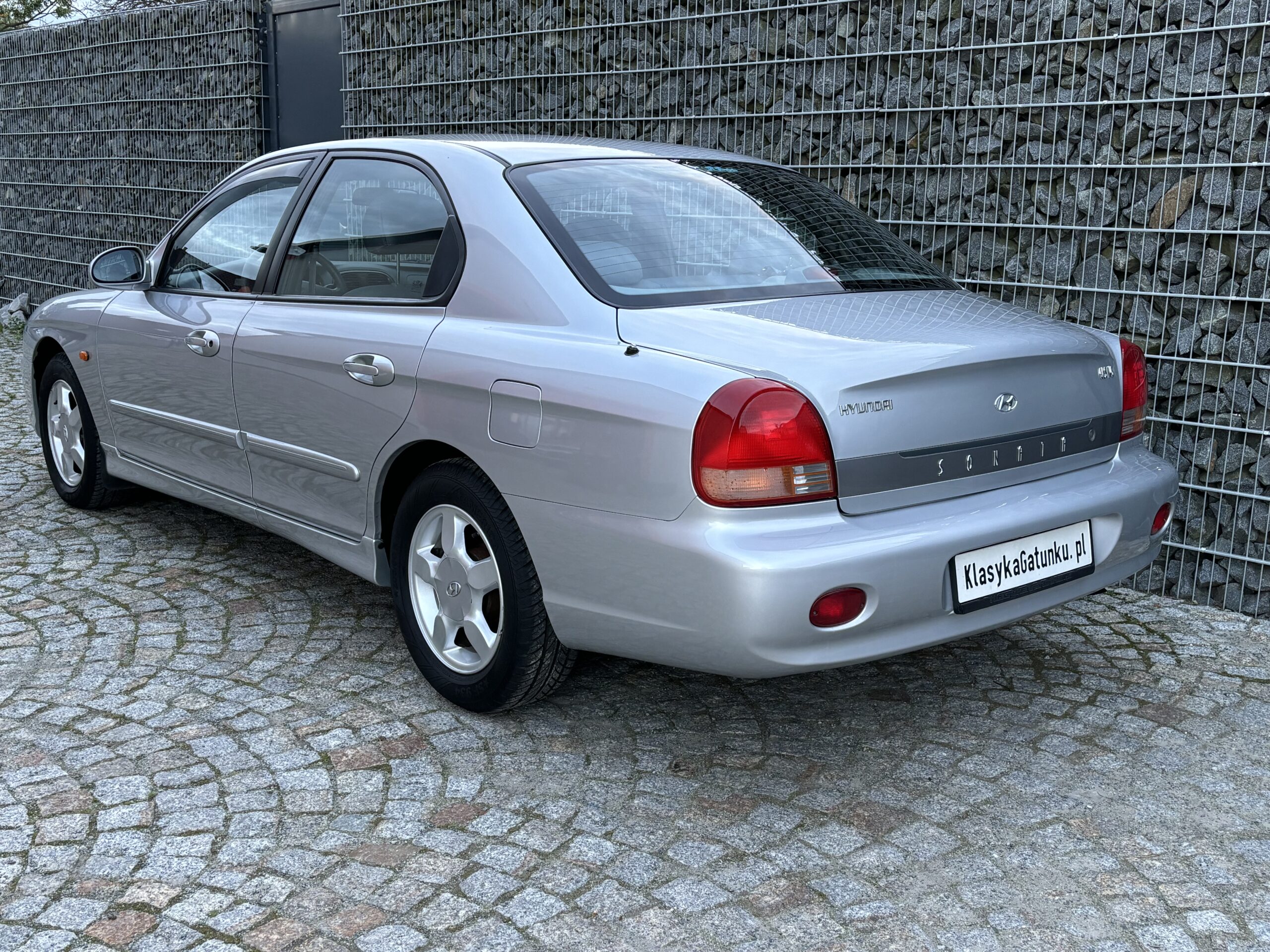 Hyundai Sonata 2.5V6 GLS
