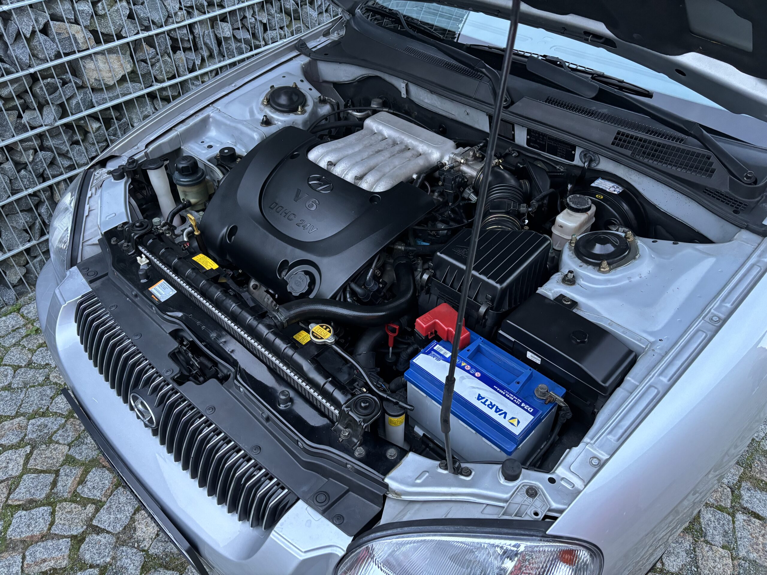 Hyundai Sonata 2.5V6 GLS