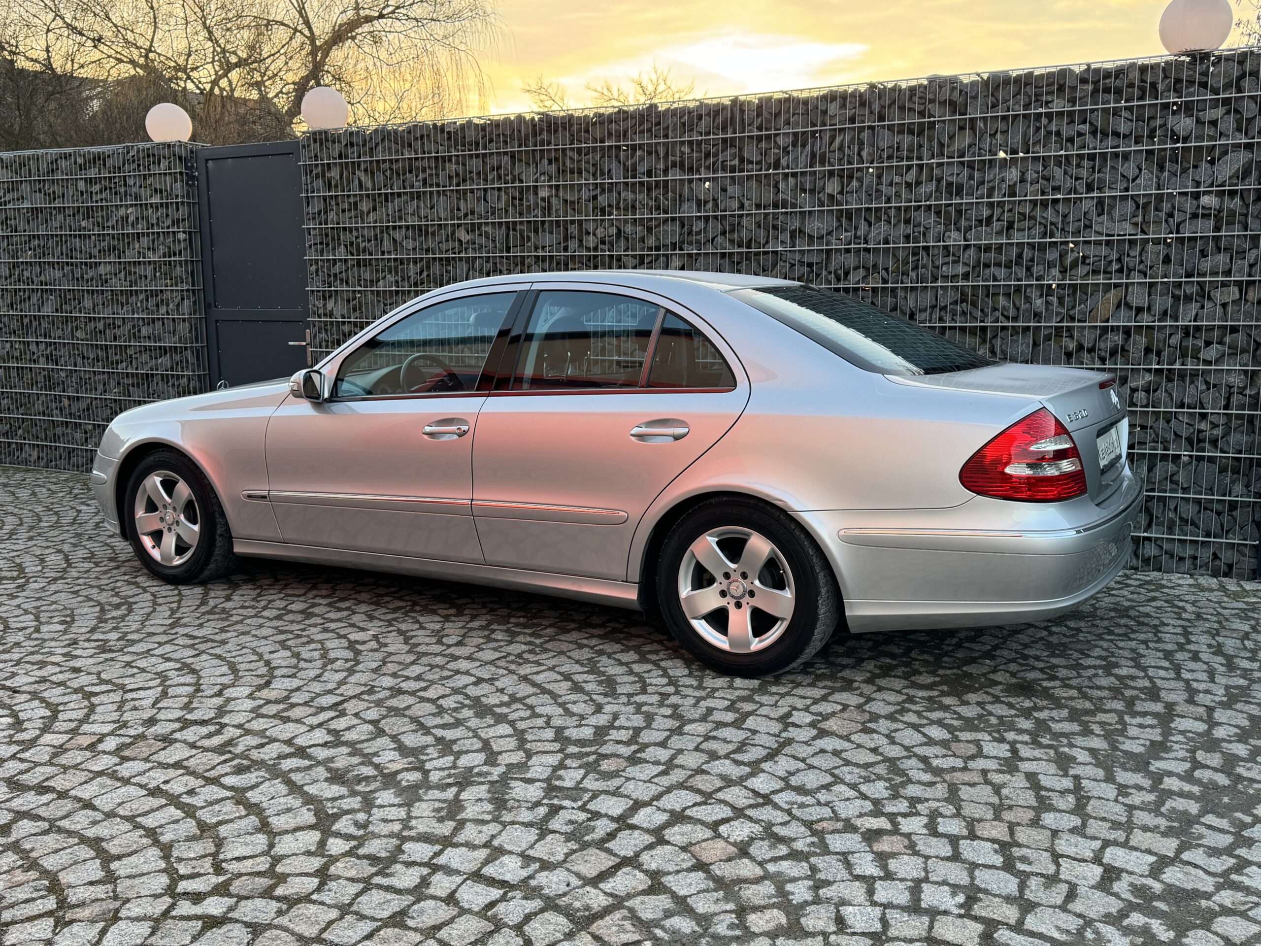 Mercedes E320 Avantgarde