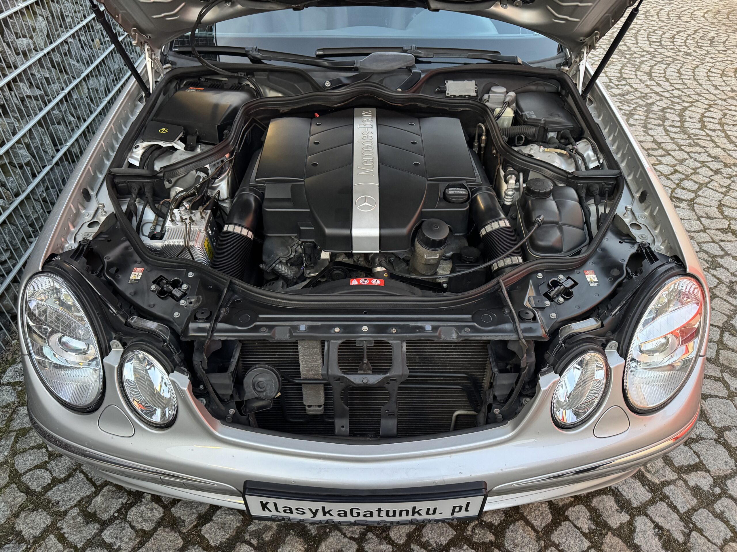 Mercedes E320 Avantgarde