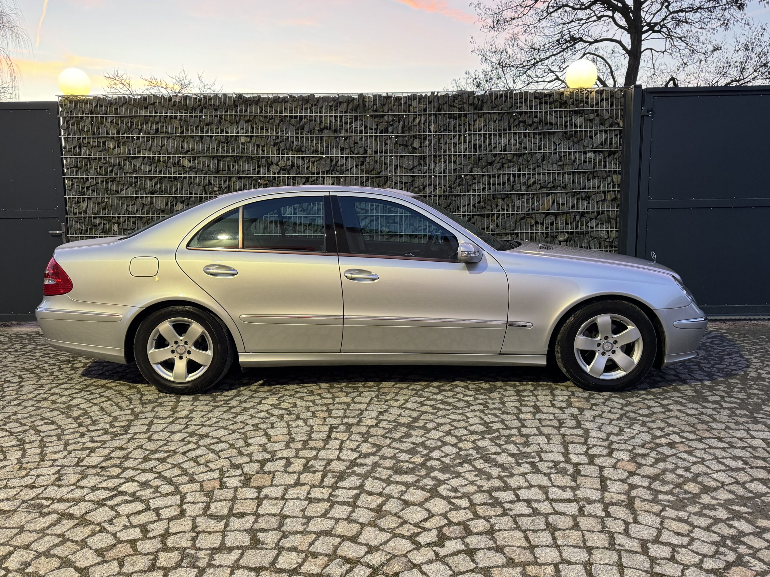 Mercedes E320 Avantgarde