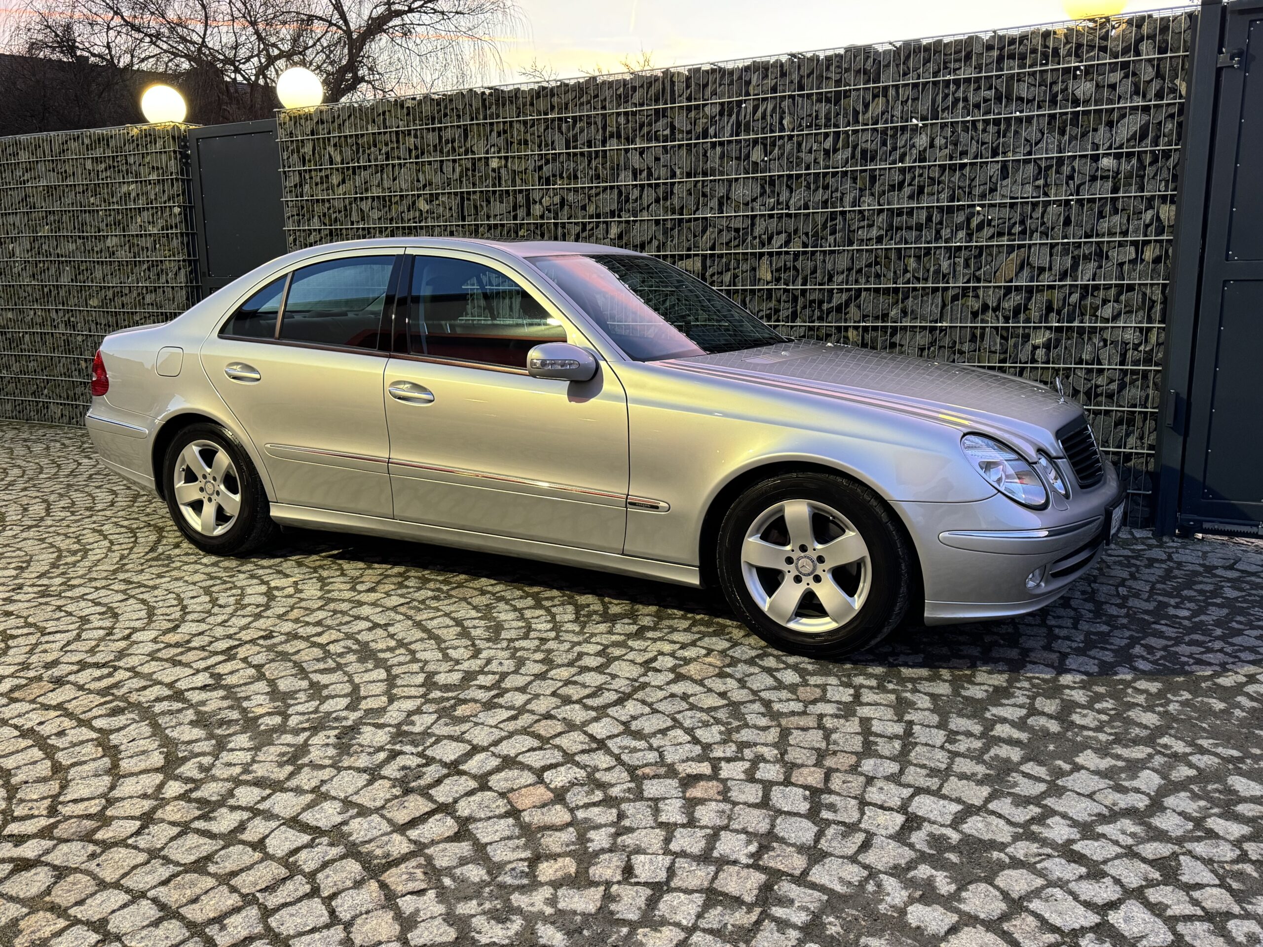 Mercedes E320 Avantgarde