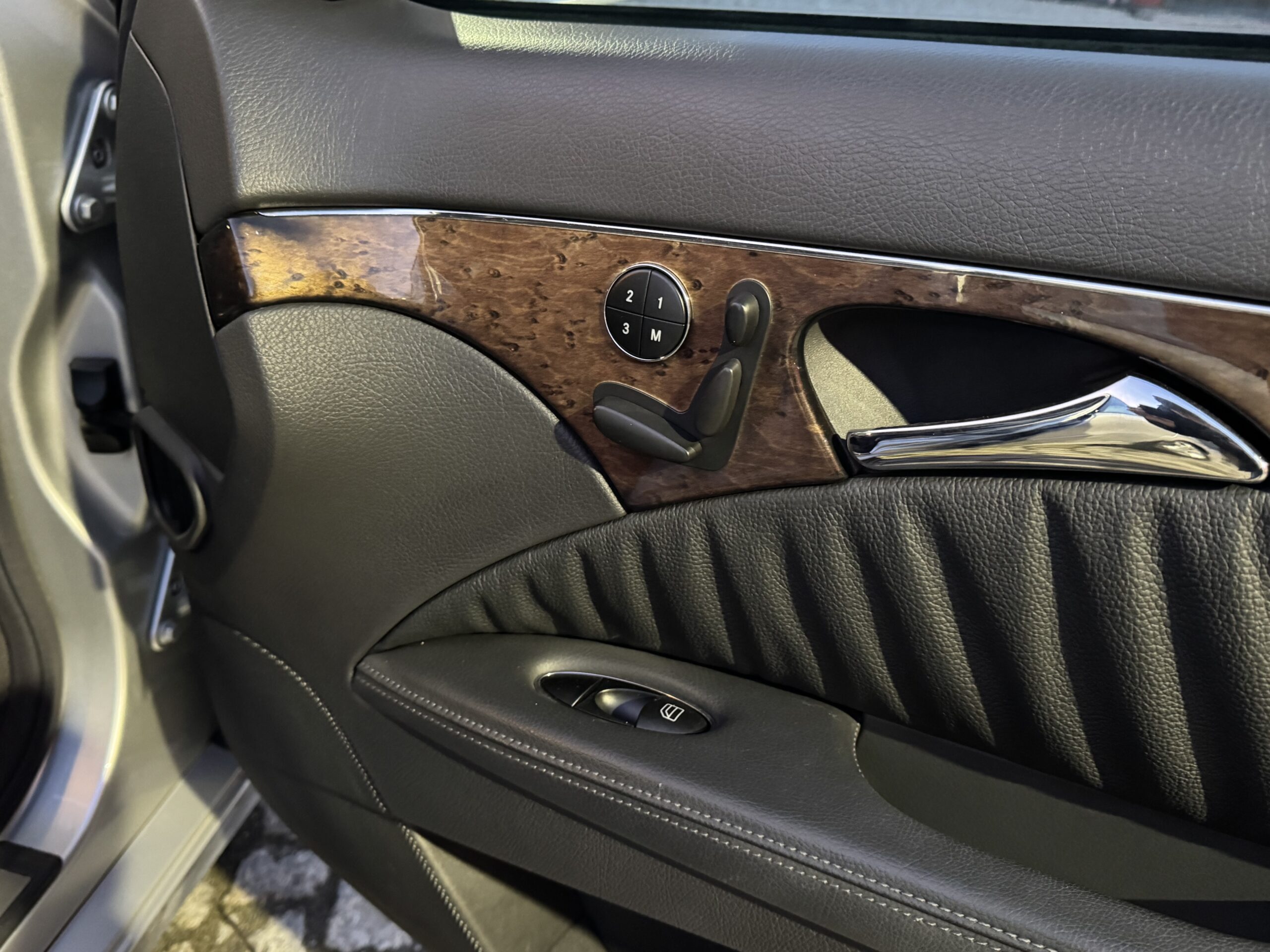 Mercedes E320 Avantgarde
